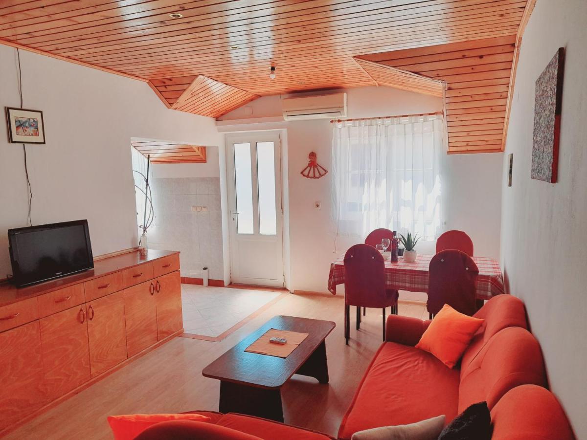 Apartments Sponga Polače Eksteriør billede