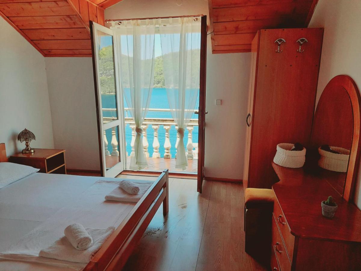 Apartments Sponga Polače Eksteriør billede