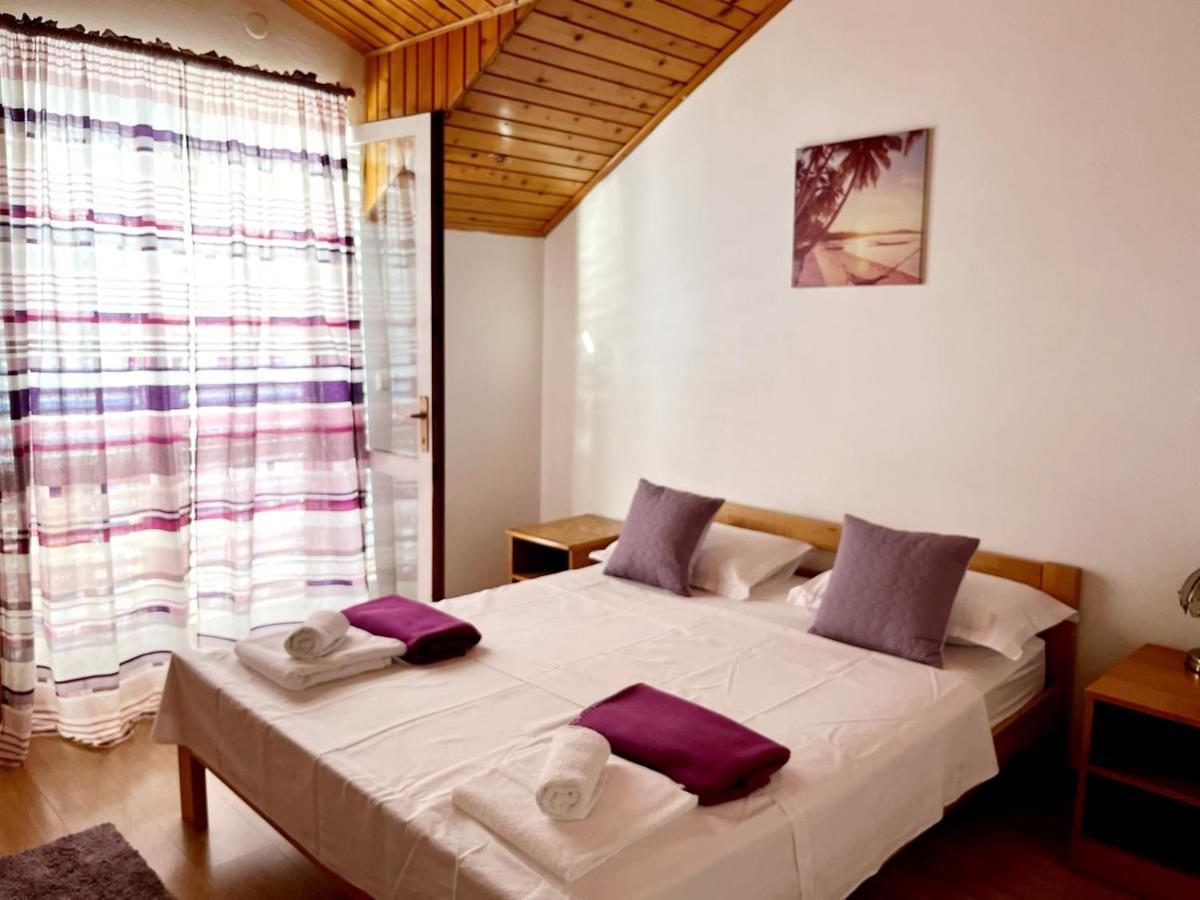 Apartments Sponga Polače Eksteriør billede