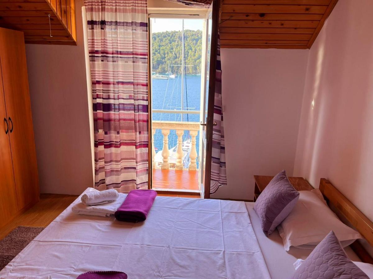 Apartments Sponga Polače Eksteriør billede