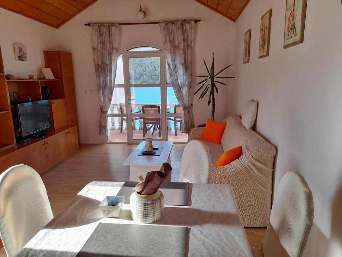 Apartments Sponga Polače Eksteriør billede