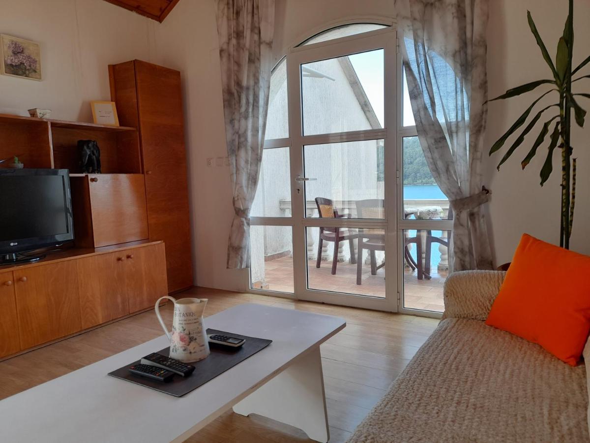 Apartments Sponga Polače Eksteriør billede